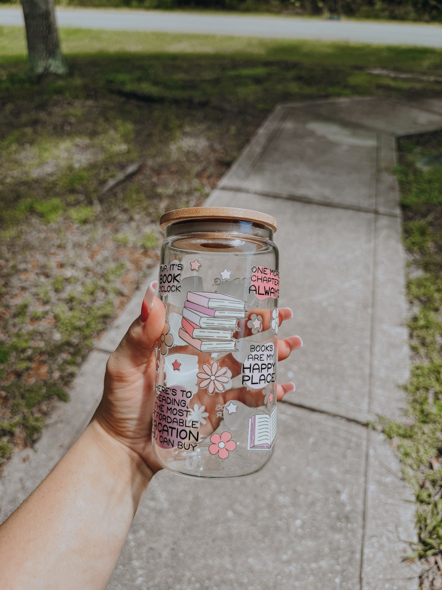 Bookish book lovers can glass