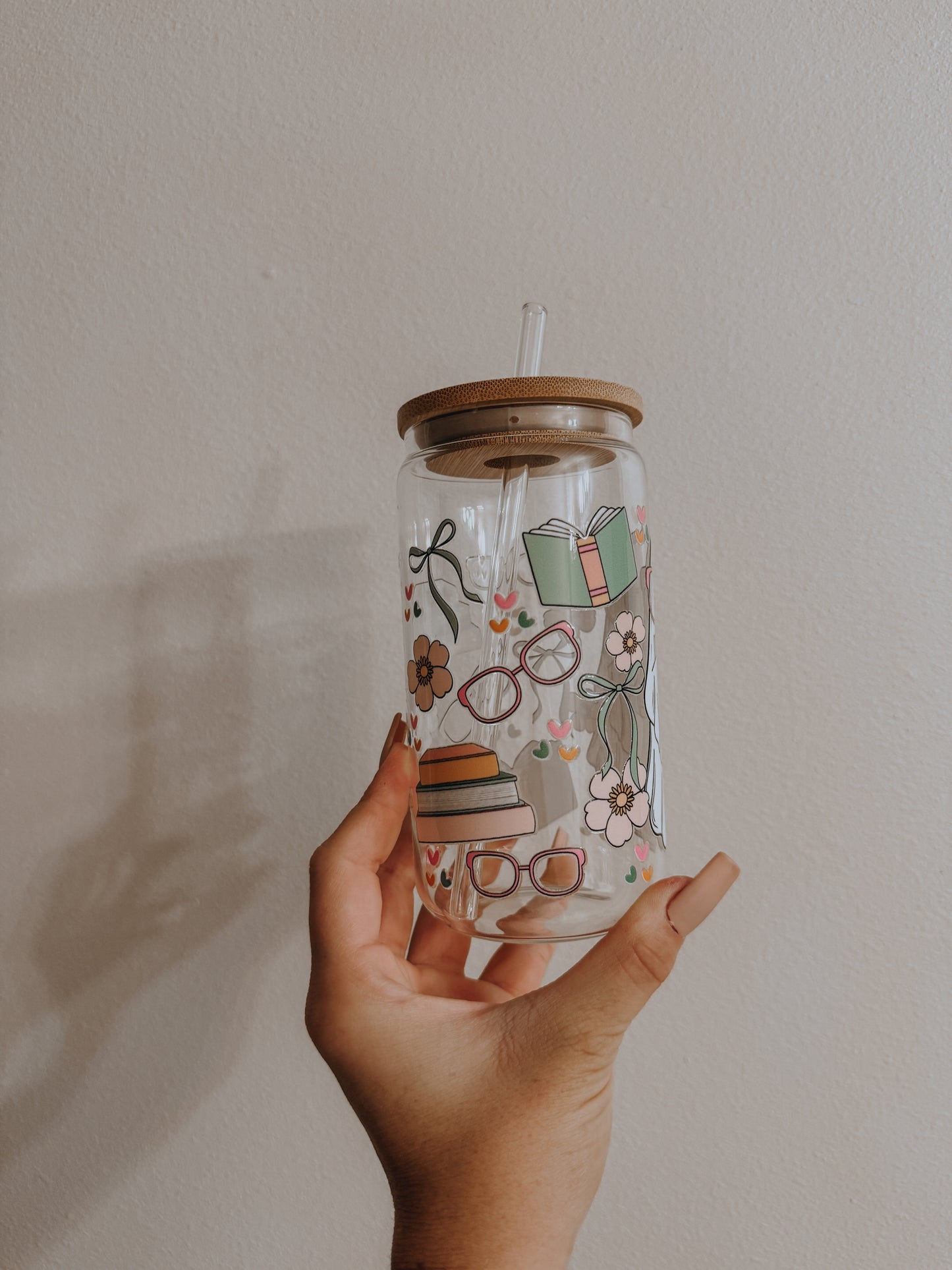 Bookish ghost can glass cup